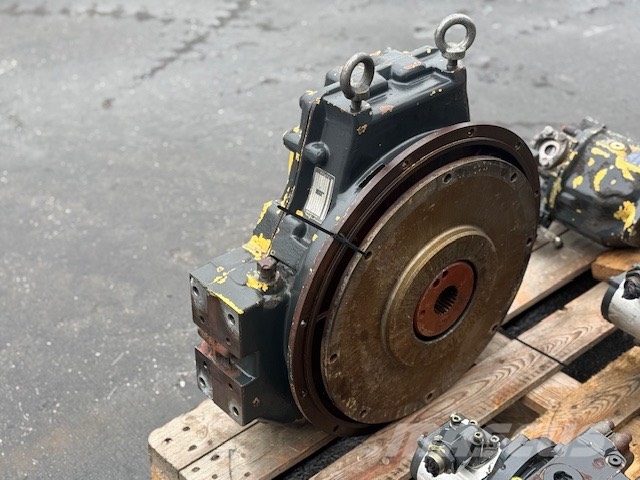 Bomag BC 572 RB USED HYDRAULIC PARTS Afvalpersen