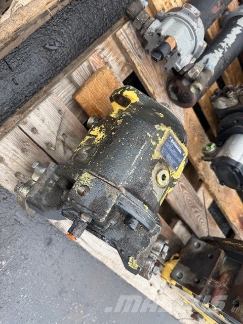 Bomag BC 572 RB USED HYDRAULIC PARTS Afvalpersen