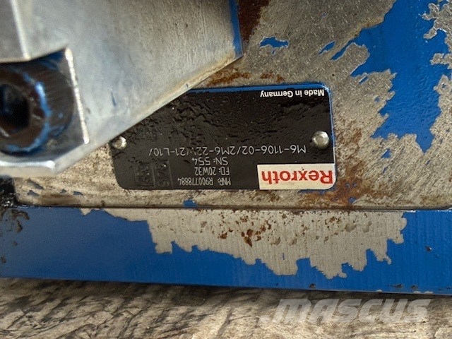 Bomag BC 572 RB USED HYDRAULIC PARTS Afvalpersen