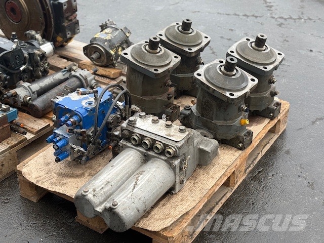 Bomag BC 572 RB USED HYDRAULIC PARTS Afvalpersen