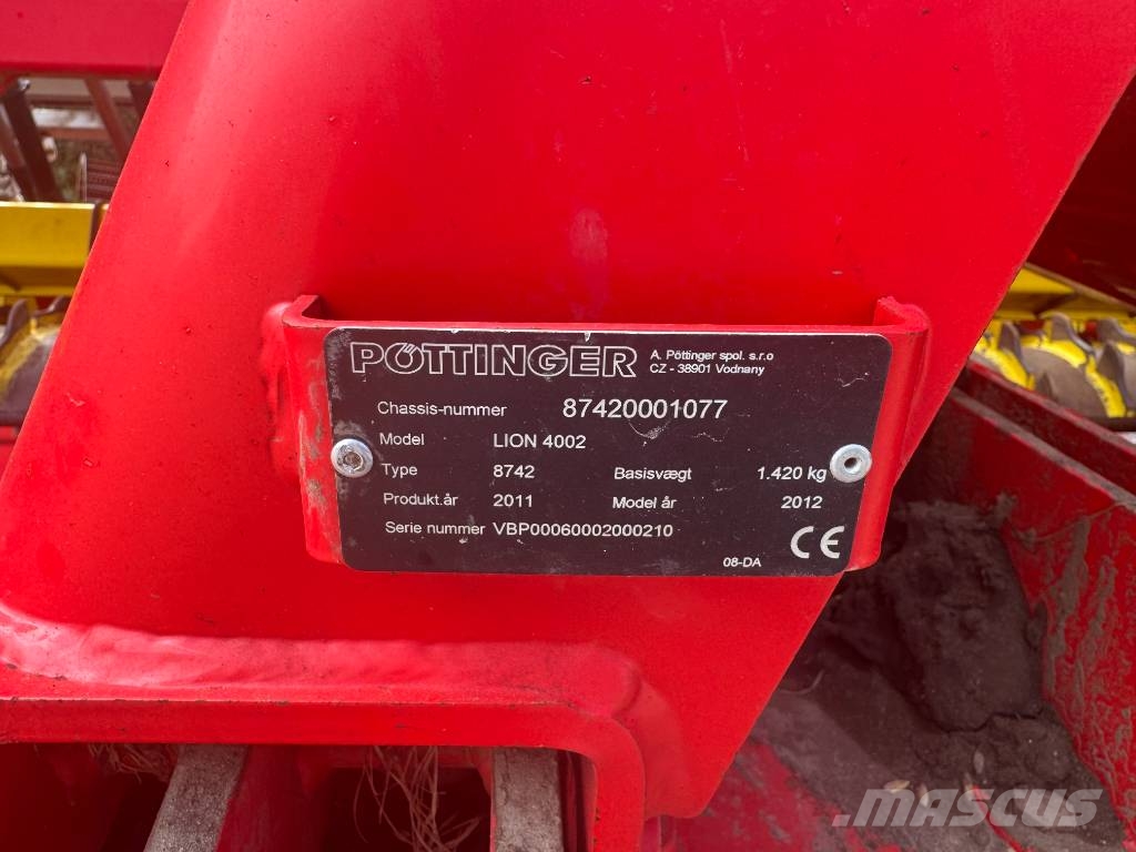 Pöttinger VitaSem 402 Add Perforadoras combinadas