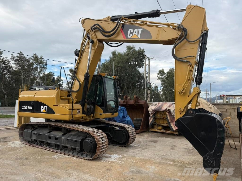 CAT 323 D SA TRUCK EXCAVATOR Εκσκαφείς με ερπύστριες