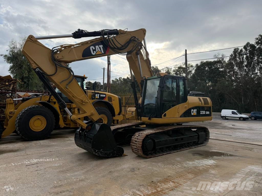 CAT 323 D SA TRUCK EXCAVATOR Εκσκαφείς με ερπύστριες