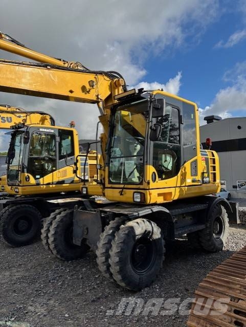 Komatsu PW 148-8 حفارات بعجل