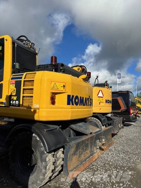 Komatsu PW 148-8 حفارات بعجل