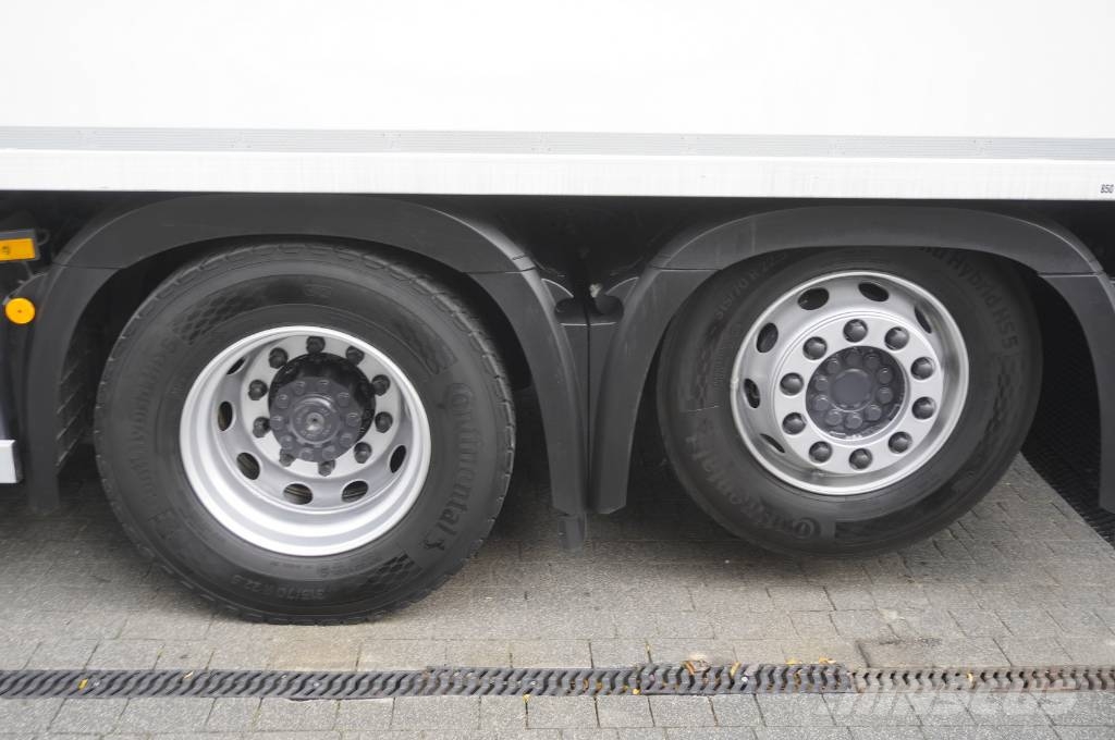 Mercedes-Benz Actros 2546 MP5 / Hagemann 18 EPAL refrigerator Chłodnie samochodowe