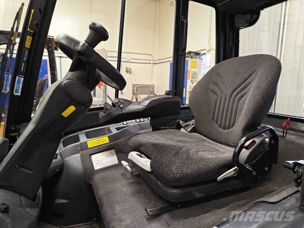 Mitsubishi FB 25 CN Electric forklifts