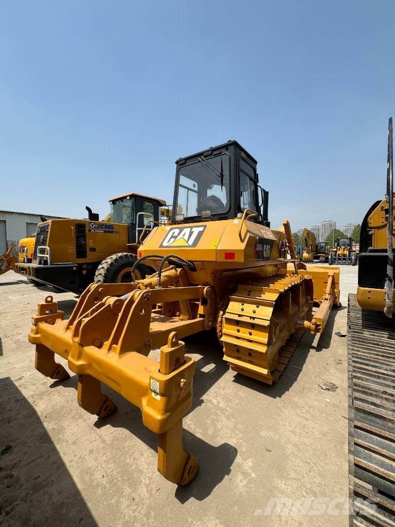 CAT D6G 28th Anniversary Promotion Price بلدوزرات مجنزرة