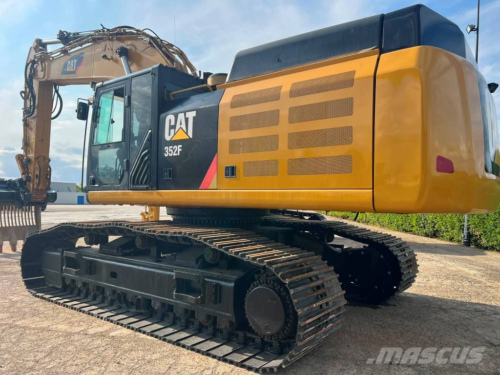 CAT 352 F Telakaivukoneet
