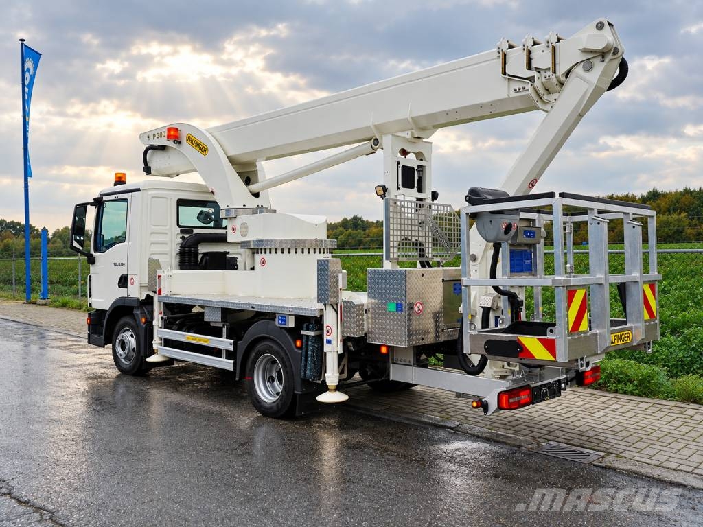 Palfinger P 300 KS | 2024 Nostolava-autot