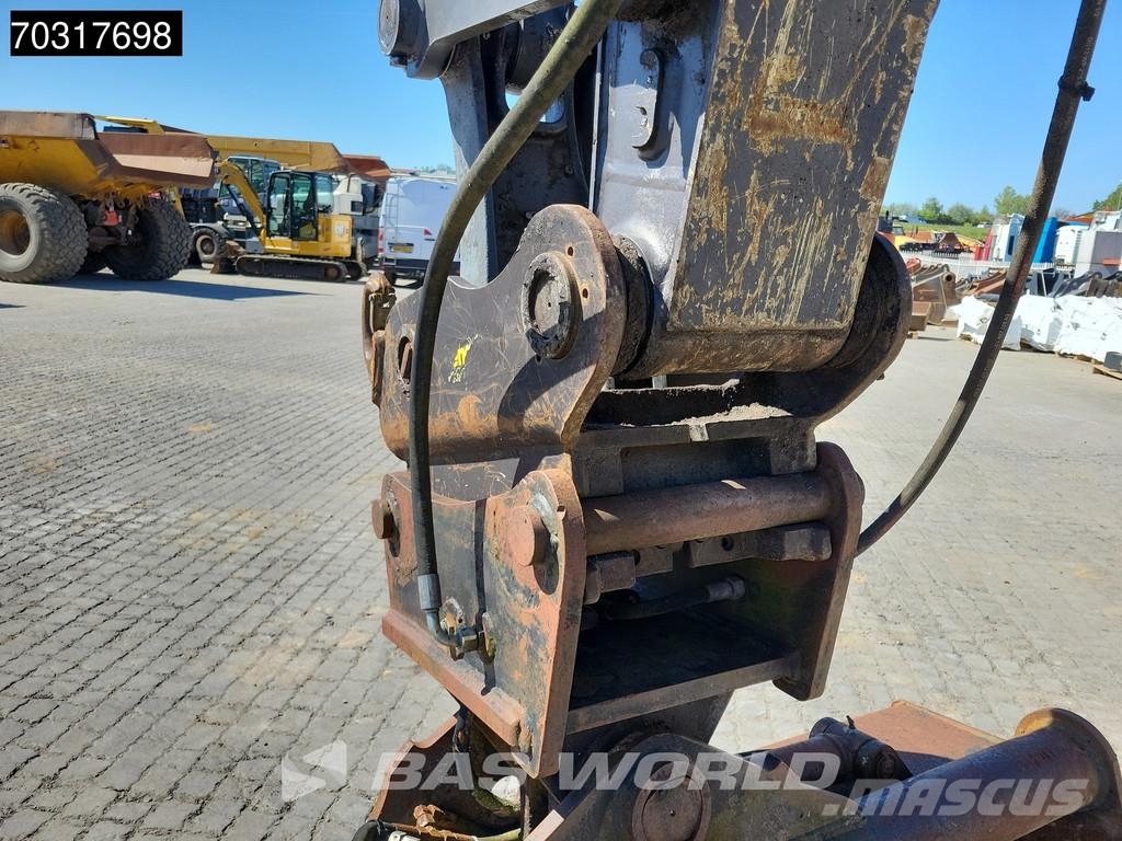 Volvo EWR150 E Outriggers + Blade Koparki kołowe