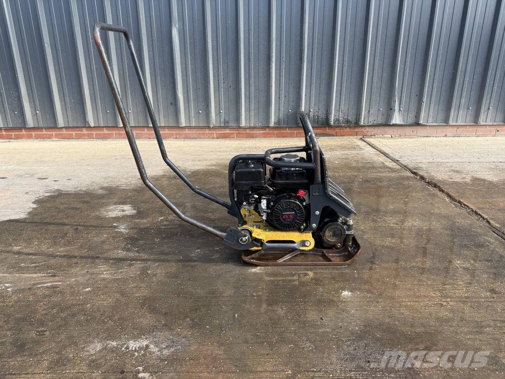 Bomag BP 10/35 65 kg Plate Compactor Vibratori