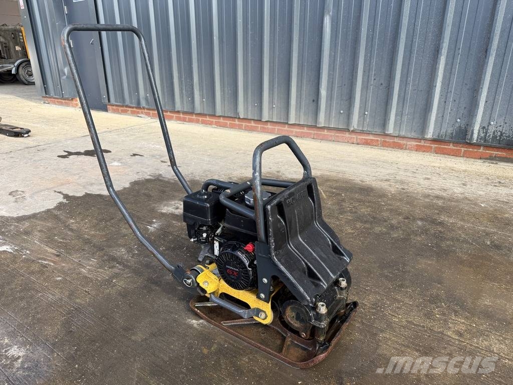 Bomag BP 10/35 65 kg Plate Compactor Vibratori