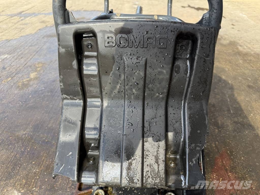 Bomag BP 10/35 65 kg Plate Compactor Vibratori
