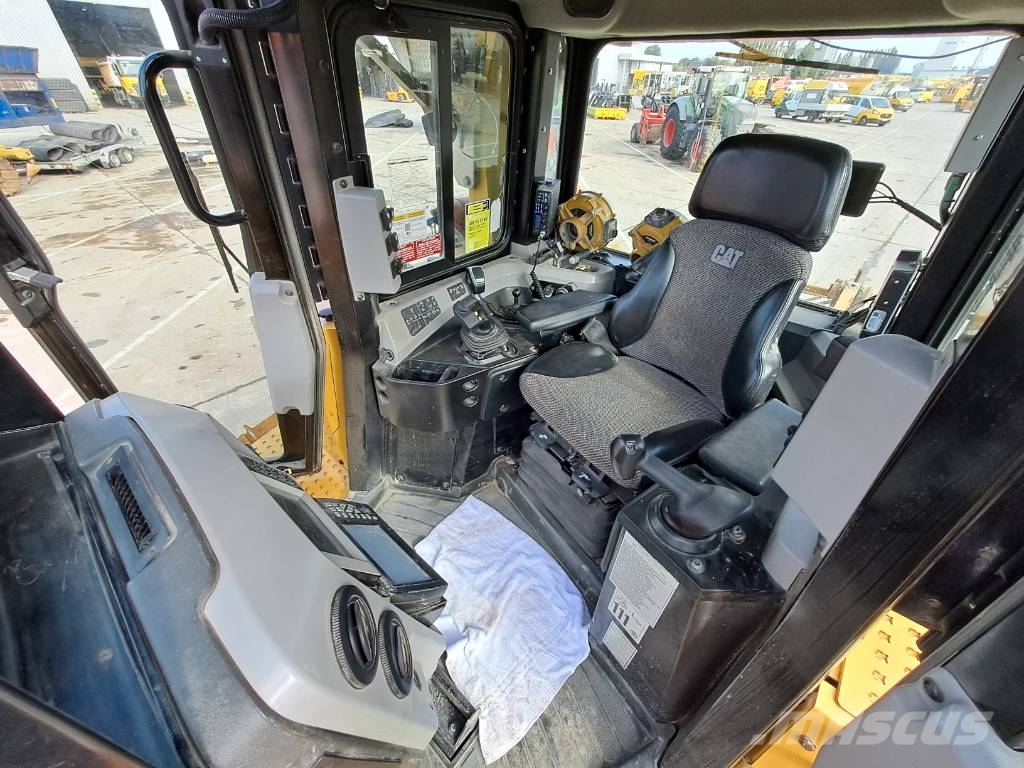 CAT D6T LGP + MS Ripper (Optional GPS) Rupsdozers