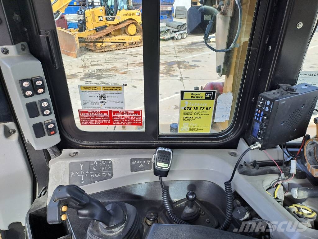 CAT D6T LGP + MS Ripper (Optional GPS) Rupsdozers