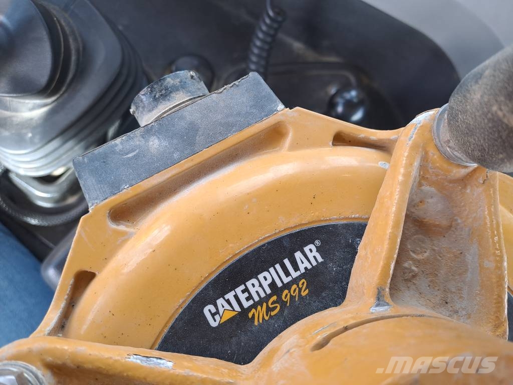 CAT D6T LGP + MS Ripper System One UC (Optional GPS) Rupsdozers
