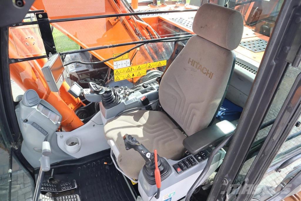 Hitachi ZX300 ZX300 LC-6 | TOOTH BUCKET | QUICK COUPLER Bagri goseničarji