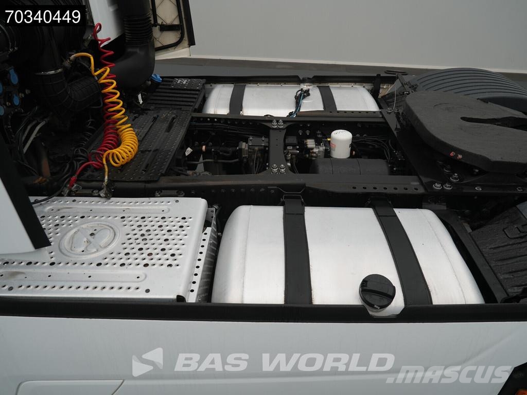 Ford F-Max 500 4X2 Retarder 2xTanks Standklima Navi ACC Trekkers