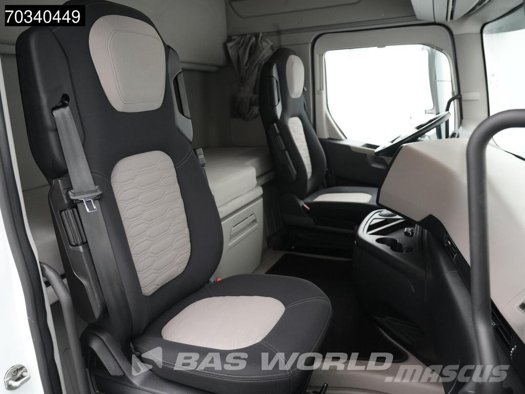Ford F-Max 500 4X2 Retarder 2xTanks Standklima Navi ACC Trekkers