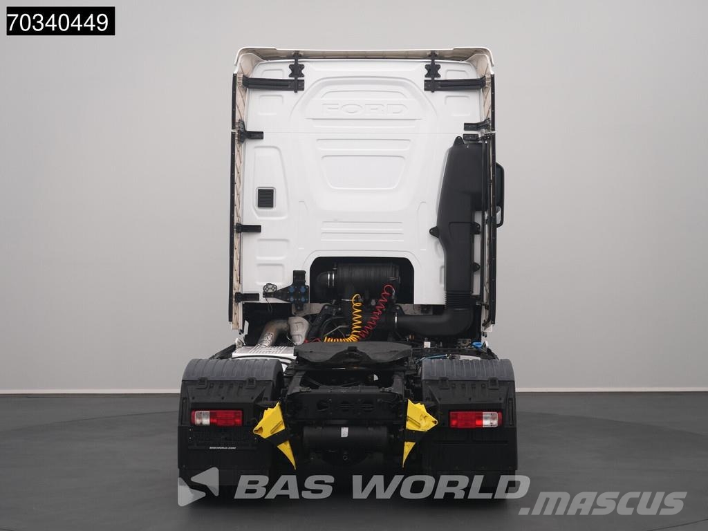 Ford F-Max 500 4X2 Retarder 2xTanks Standklima Navi ACC Trekkers