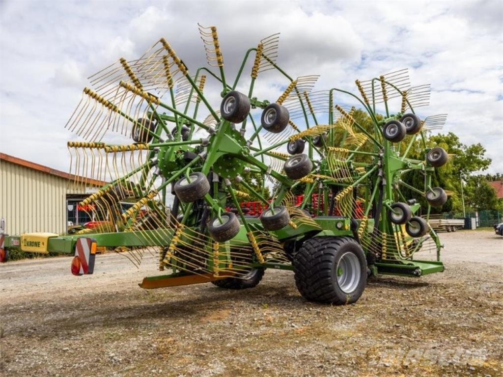 Krone TC 1370 Segadoras hileradoras