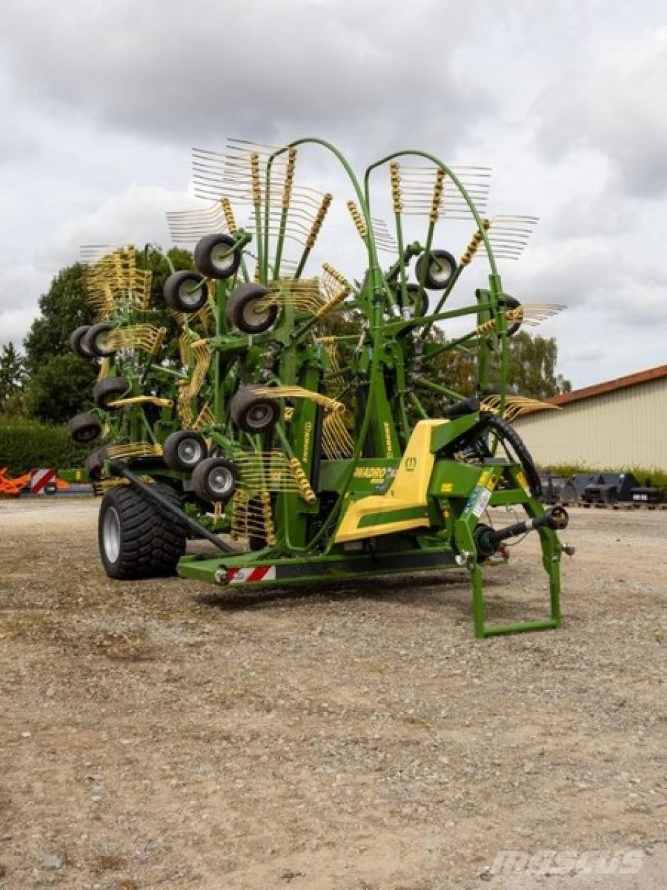 Krone TC 1370 Segadoras hileradoras
