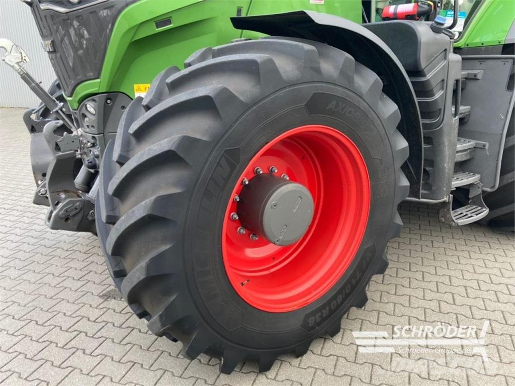 Fendt 1050 VARIO GEN3 PROFI PLUS Tractors