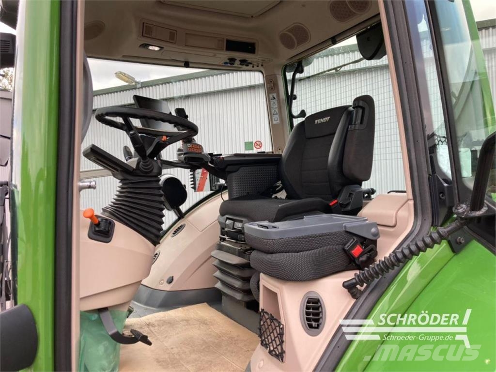 Fendt 1050 VARIO GEN3 PROFI PLUS Tractors