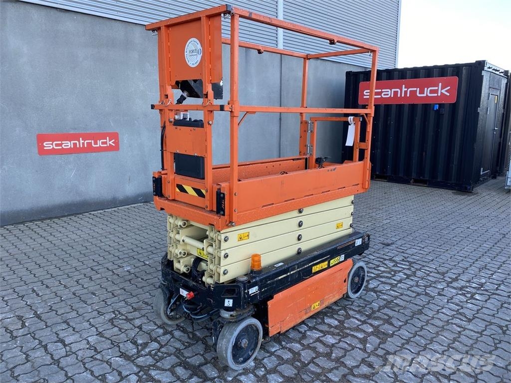 JLG 1932R Käärtõstukid