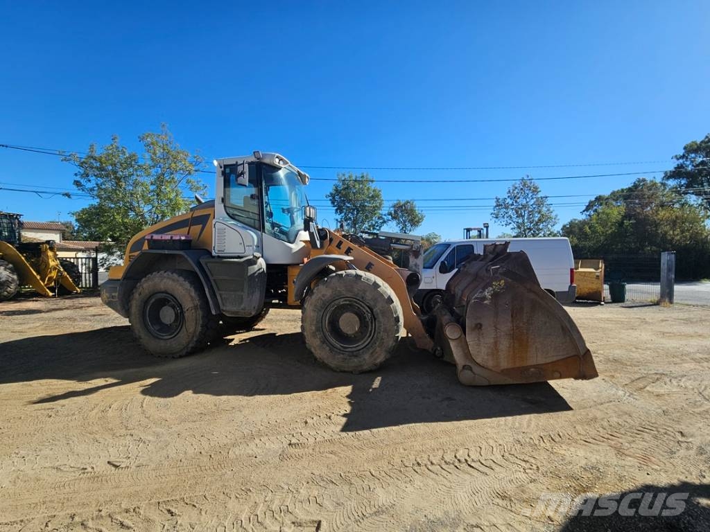 Liebherr L 542 Pale gommate