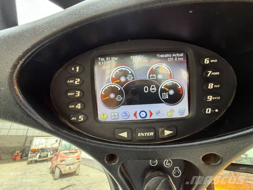 Bobcat T 770, Joystick, HF, A/C, Lánctalpas homlokrakodók