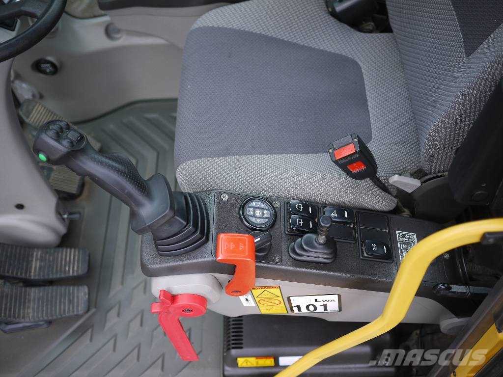 Volvo EW 140 D Kolesové rýpadlá