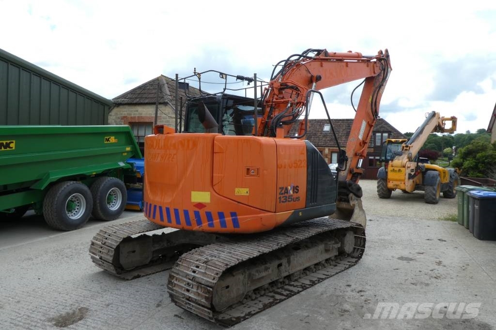Hitachi ZX 135 US 5-B Crawler excavators
