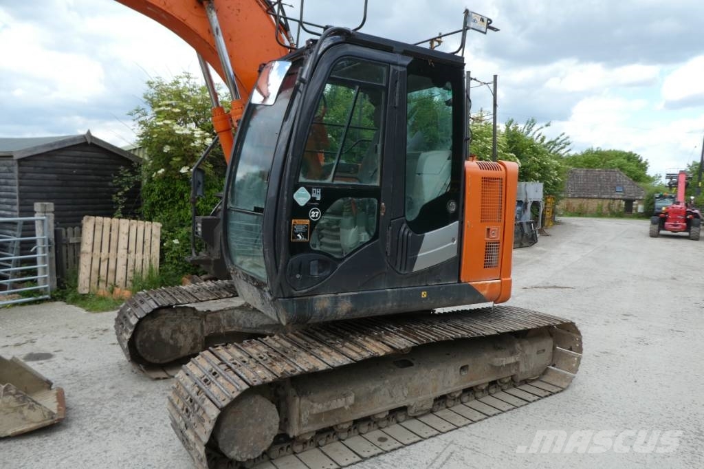 Hitachi ZX 135 US 5-B Crawler excavators