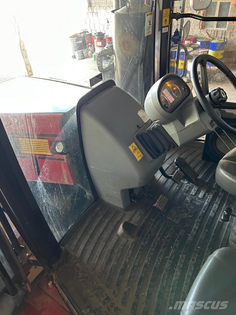 Raupe Versatile 610 DT 트랙터