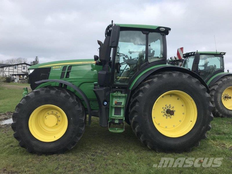 John Deere 6250R Traktoren