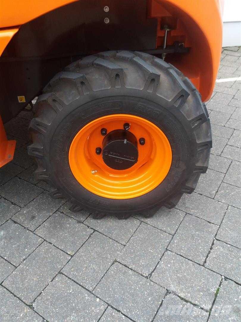 Ausa C500 HX4 شاحنات الطرق الوعرة