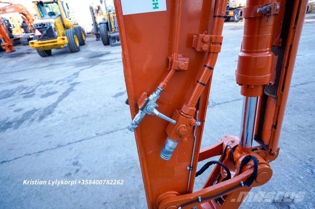 Hitachi ZX135US-7 STAGE V Telakaivukoneet