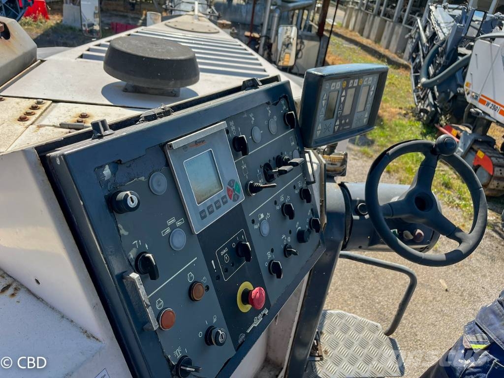 Wirtgen W 100 F Aszfalt marók