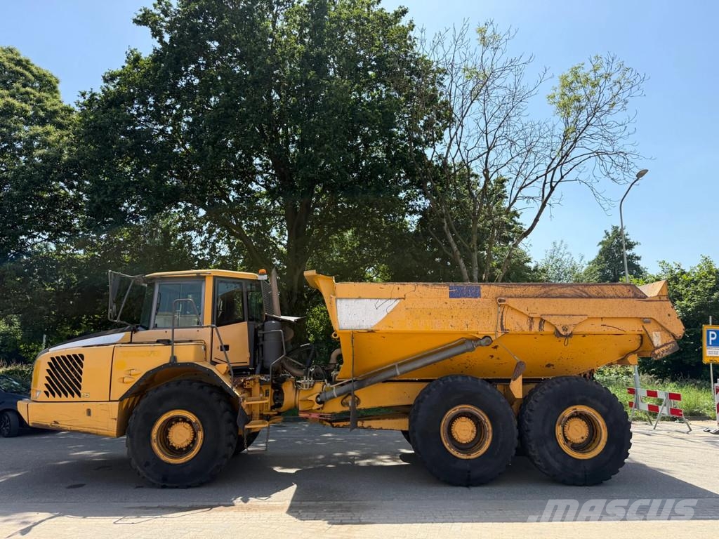 Volvo A25E ساحبات مفصلية