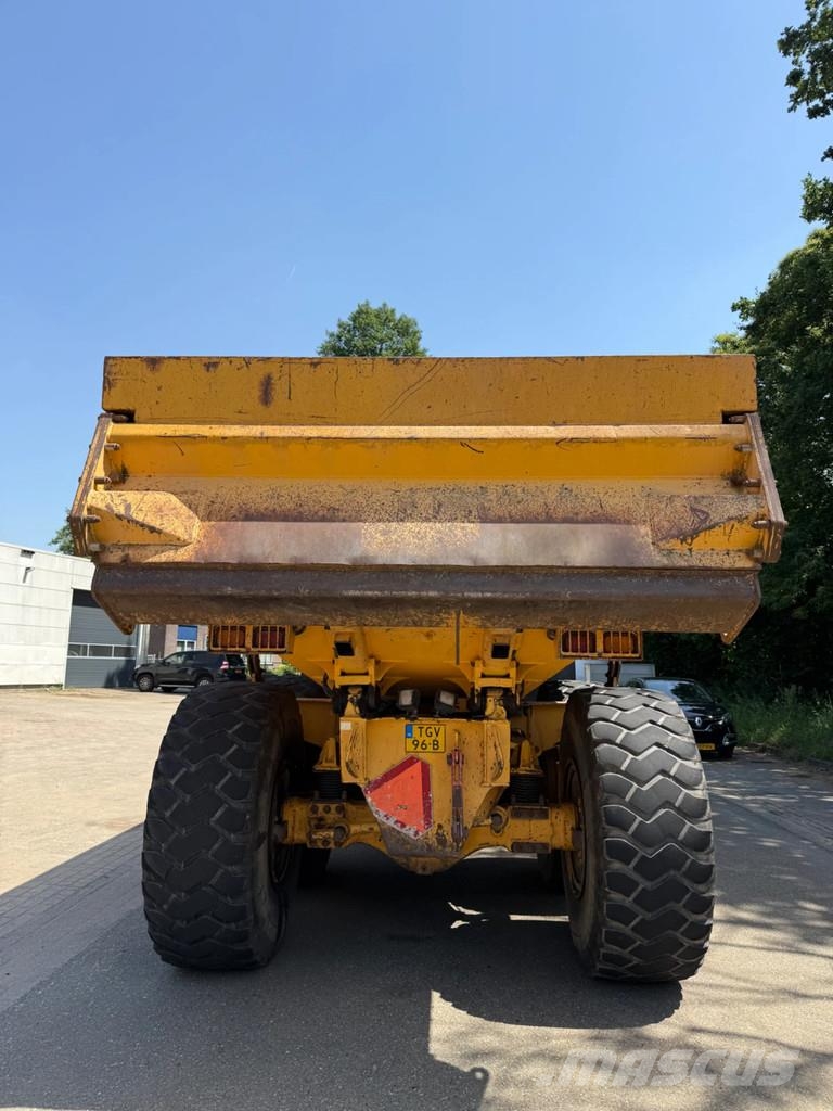 Volvo A25E ساحبات مفصلية