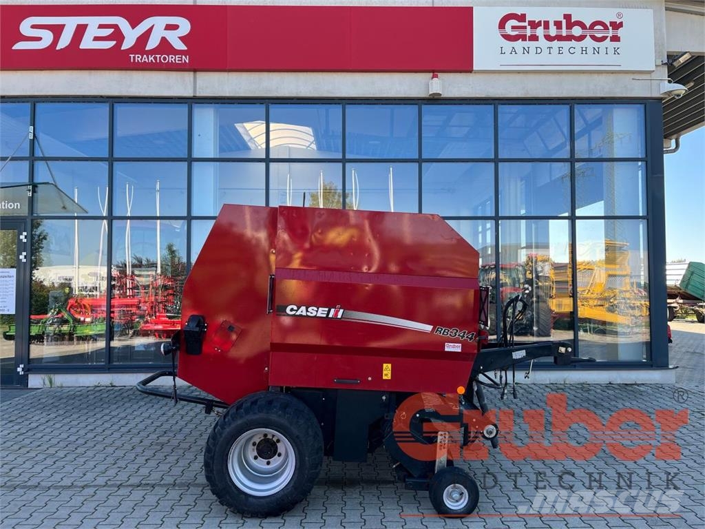 Case IH RB 344 RC Rundballenpressen