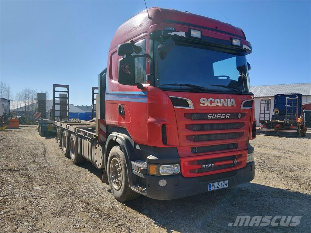 Scania R560 شاحنات نقل آلة الغابات