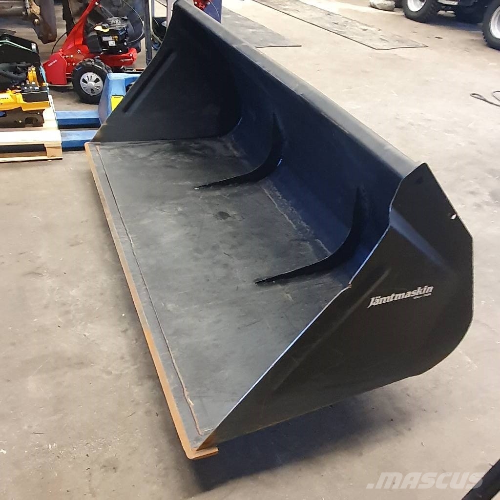 Ålö Quicke 220 LV Euro redskapsfäste 前装载配件