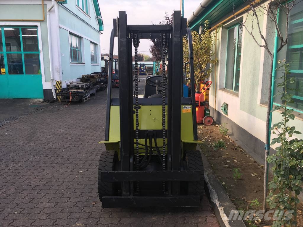 Clark CMP25D SAMSUNG V-3608 EO Dizelski viličari