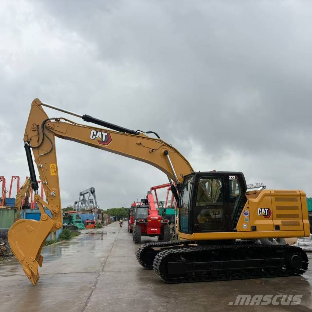 CAT 323 Bagri goseničarji