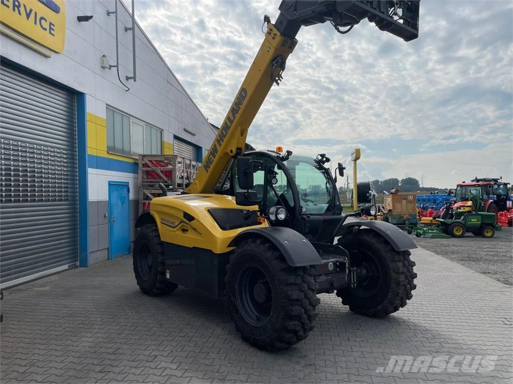 New Holland TH 7.42-145HP Telehandlers