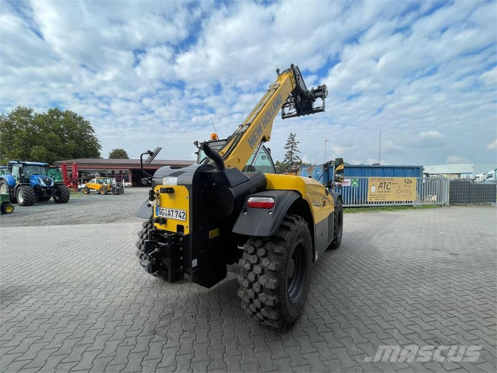 New Holland TH 7.42-145HP Telehandlers