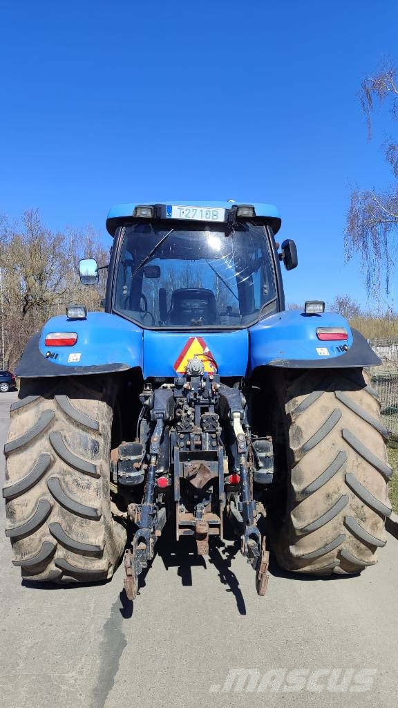 New Holland T 8050 Τρακτέρ